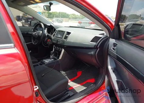 2017 Mitsubishi Lancer Es z USA, uszkodzony, nr VIN JA32U2FU1HU005892